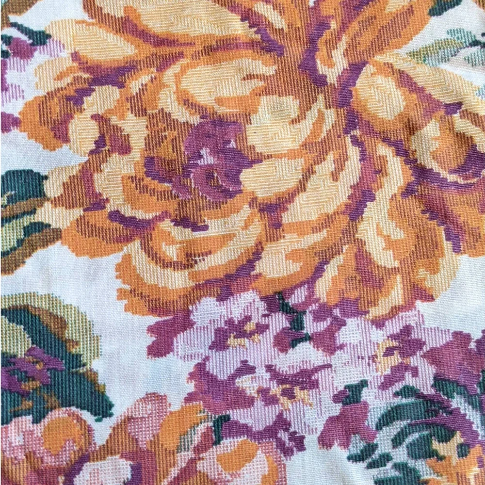 Vintage Baroque Floral Print Fabric, Large‎ Scale Floral Print, 42
